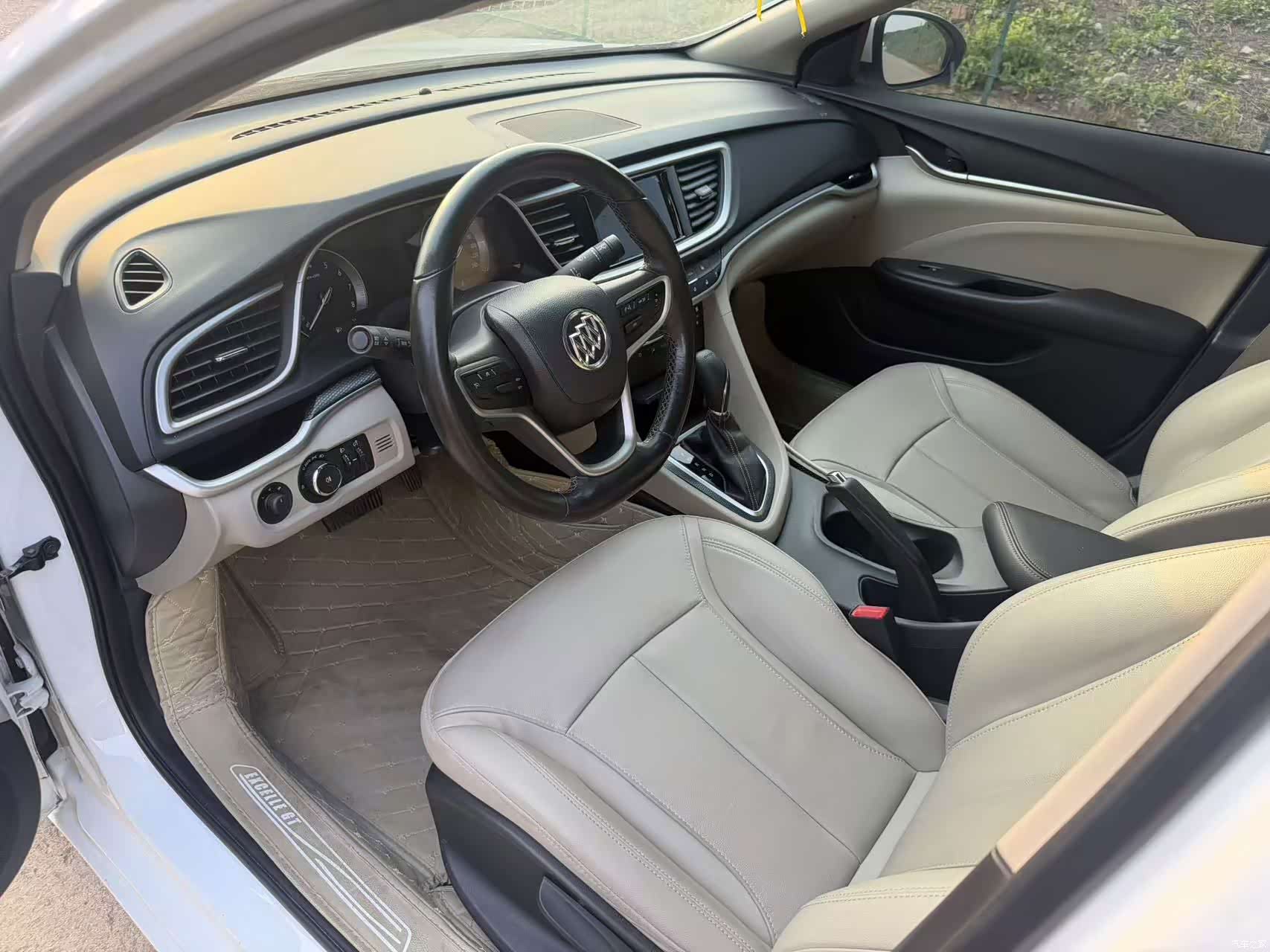 Buick V, 2020 все фото