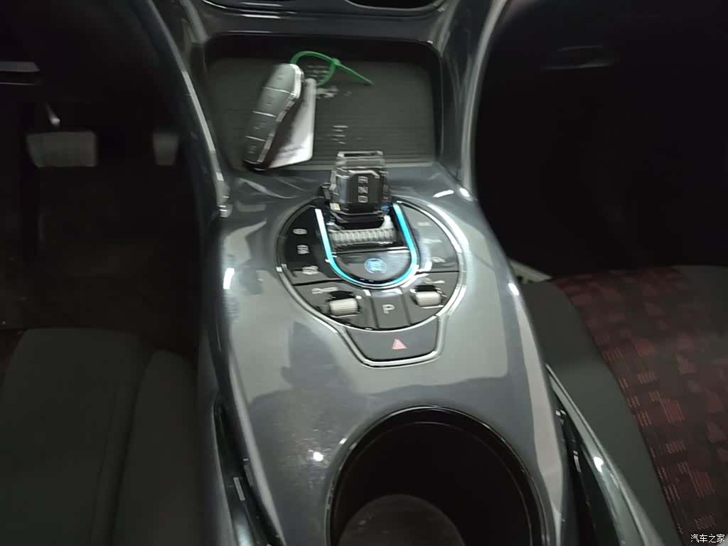 BYD E2, 2024 14