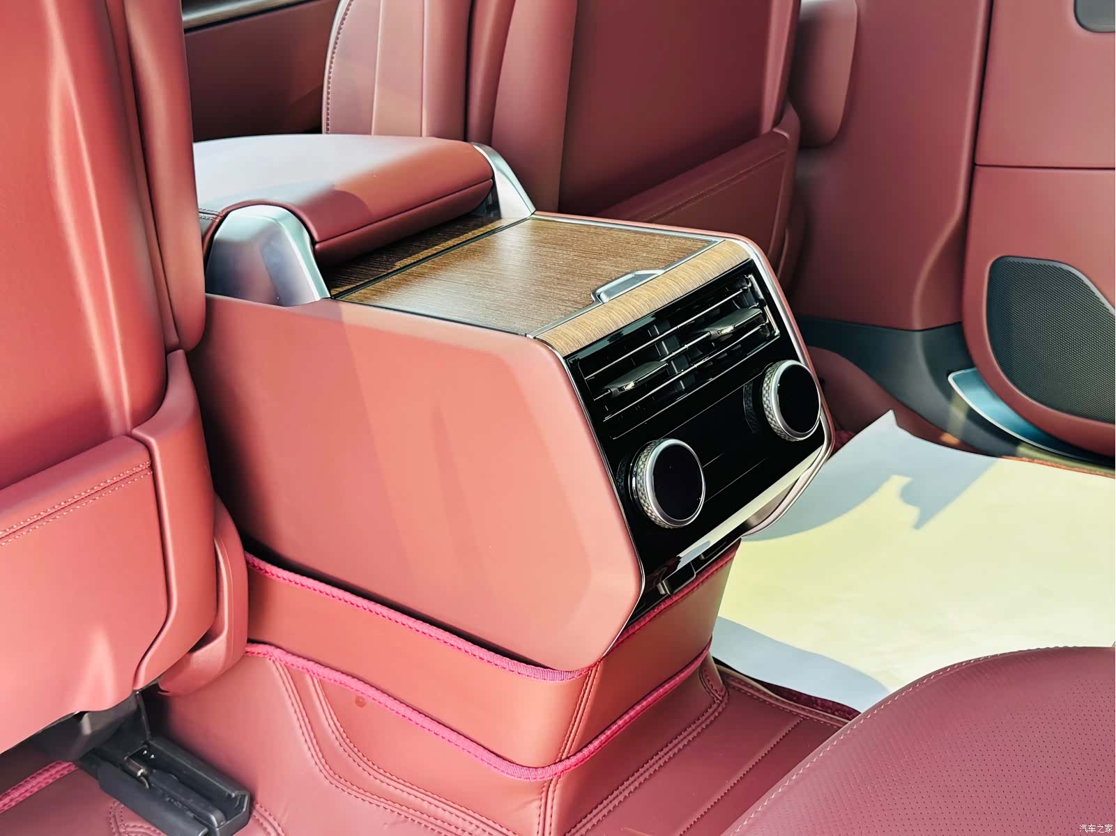 Land Rover Range Rover, 2025 30
