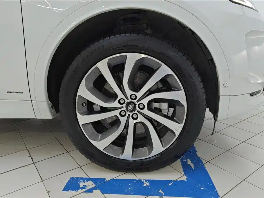 Land Rover Discover sports