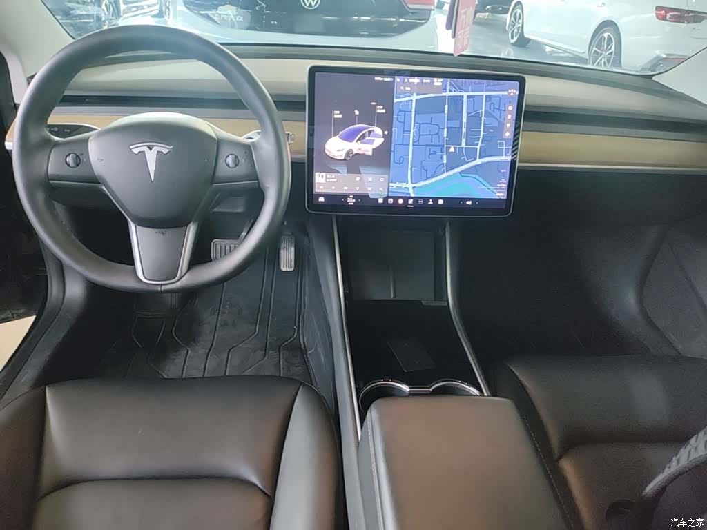 Tesla Model 3, 2020 10