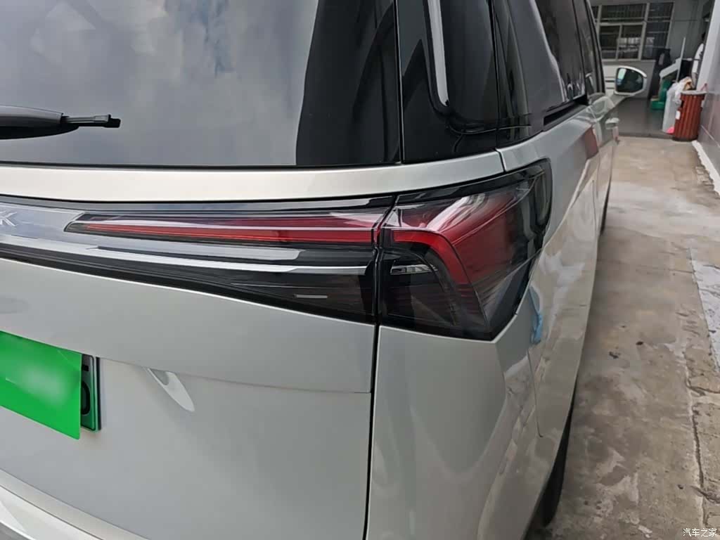 Buick GL8, 2025 8