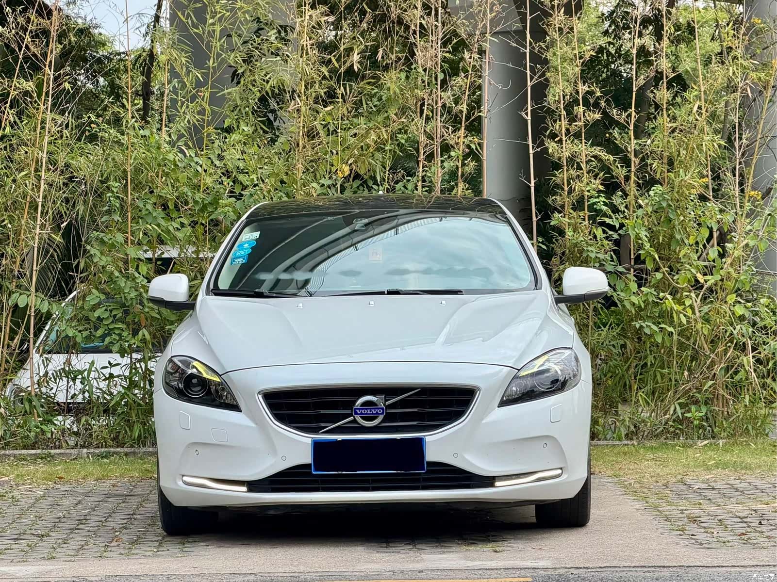 Volvo V40, 2016 21