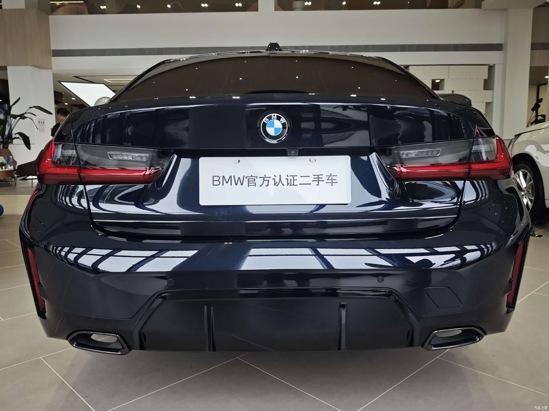 BMW 3 Series, 2025 7