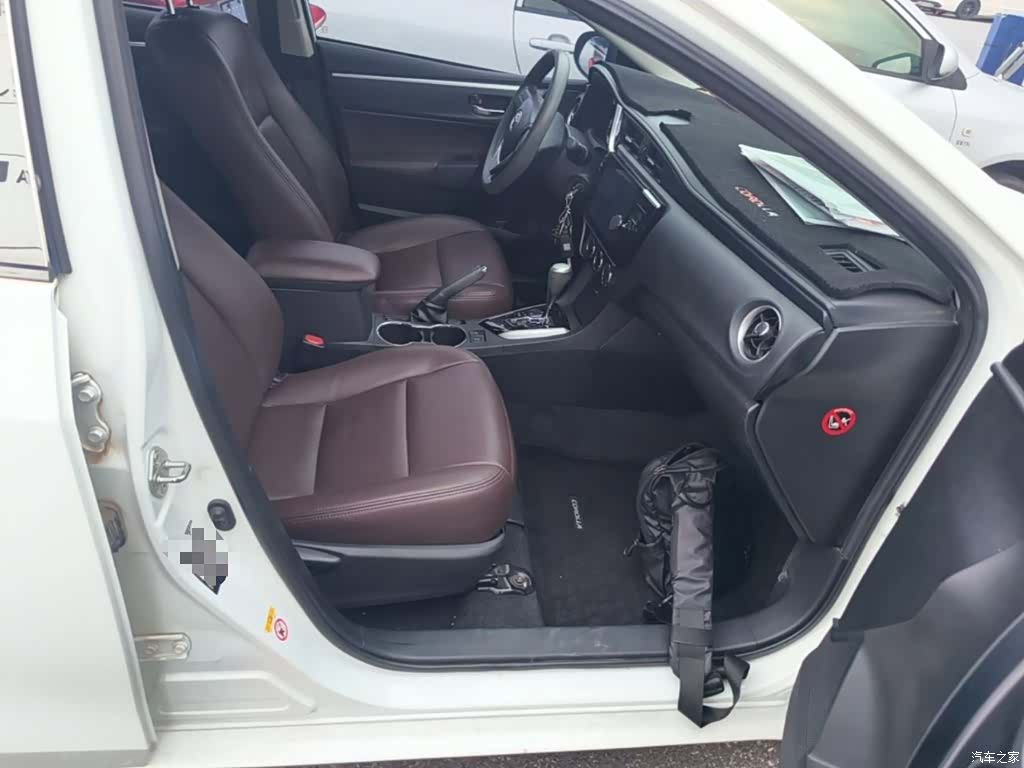 Toyota Corolla, 2018 11