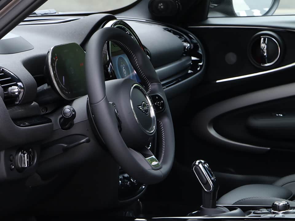MINI JCW CLUBMAN