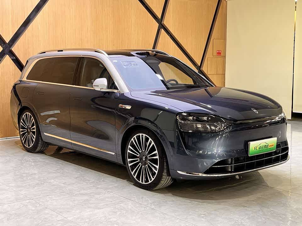 AITO Ask the world M9