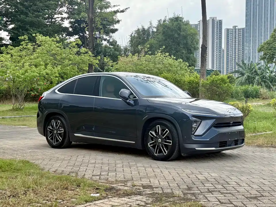 NIO EC6
