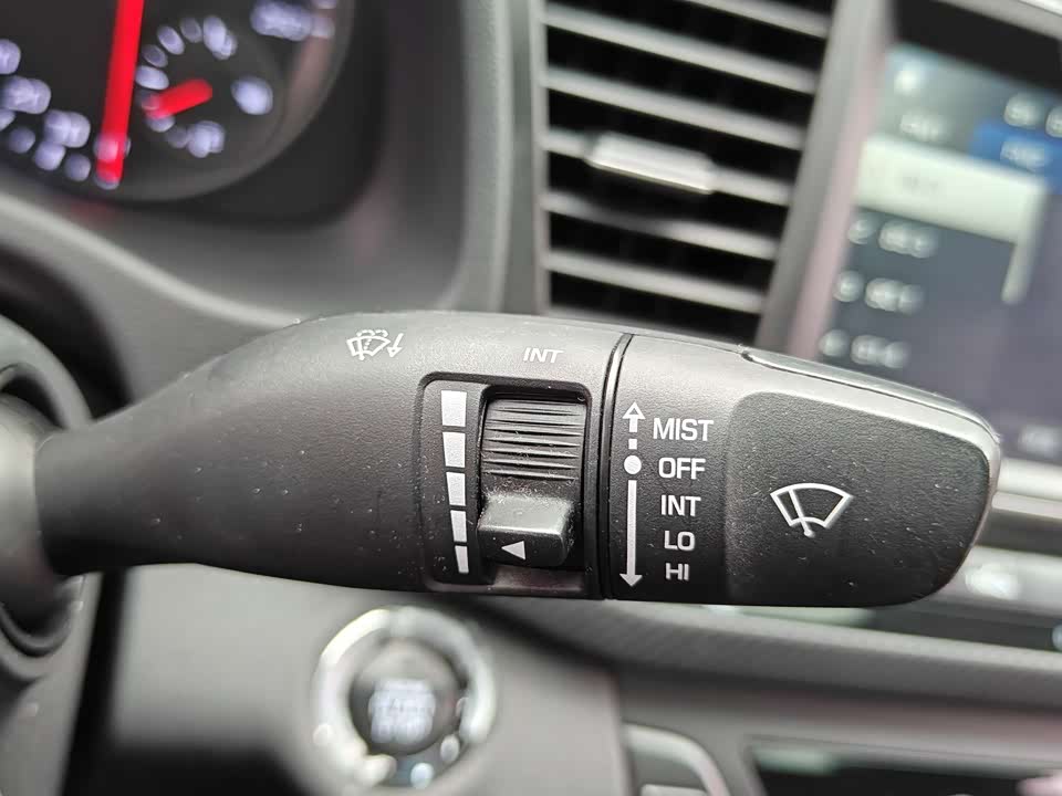 Hyundai Lead
