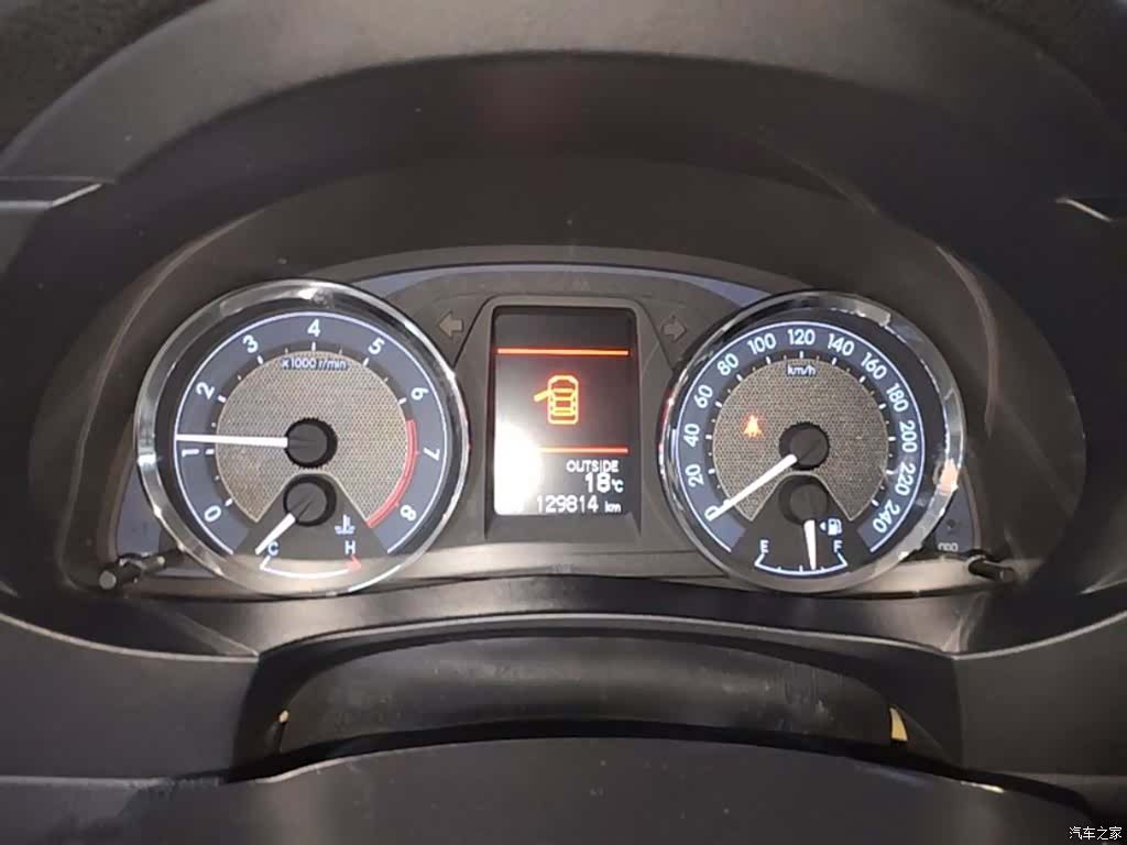 Toyota Corolla, 2015 12