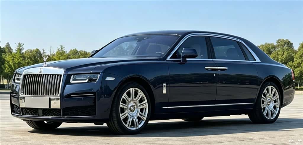 Rolls-Royce Ghost, 2021 3