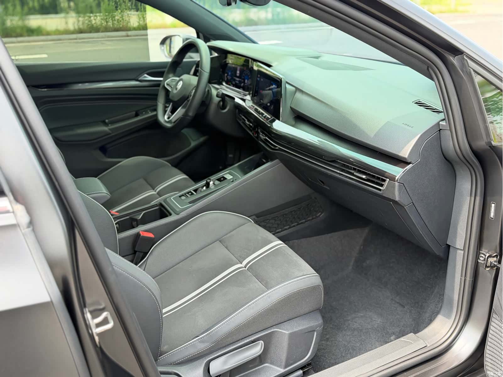 Volkswagen Golf, 2022 12