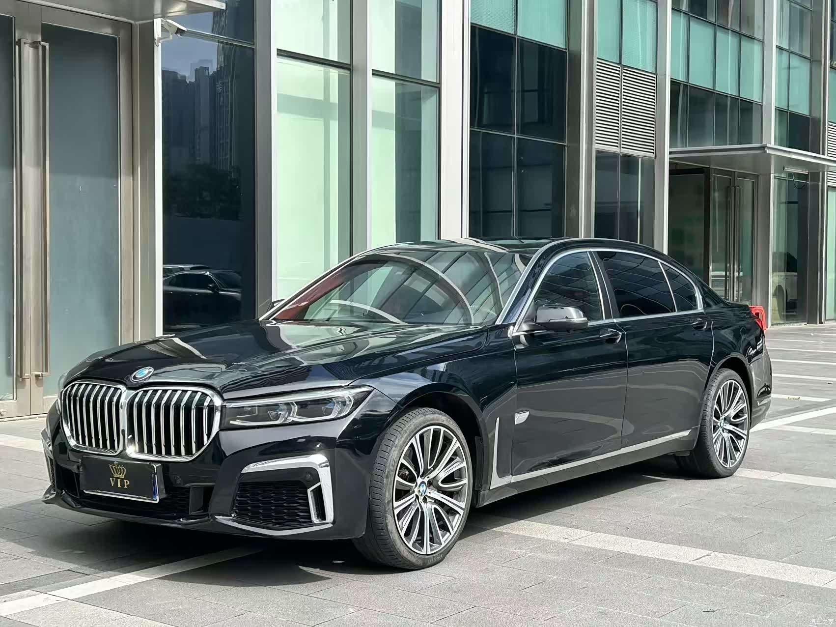 BMW 7 Series, 2010 1