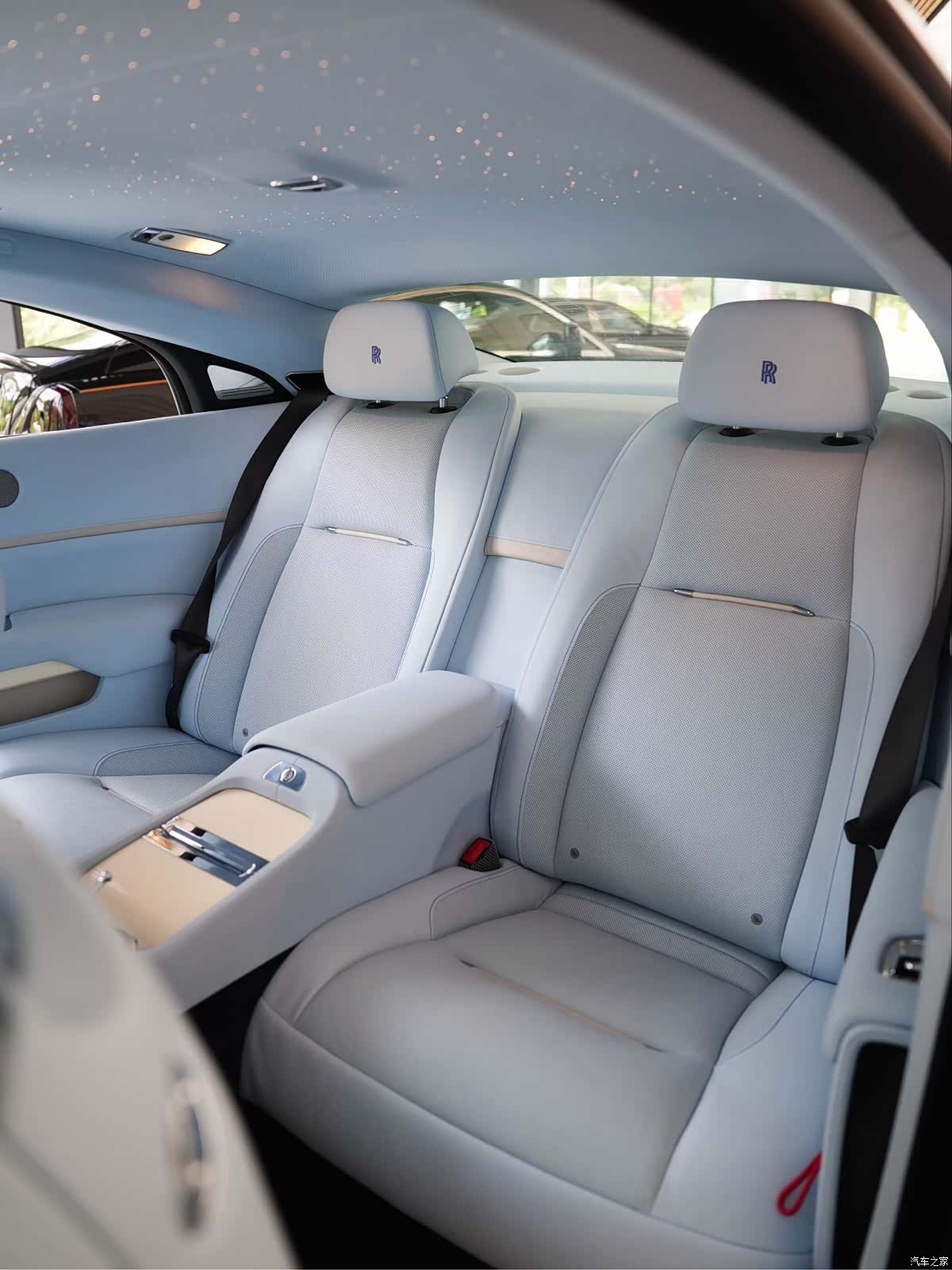 Rolls-Royce Wraith, 2021 8