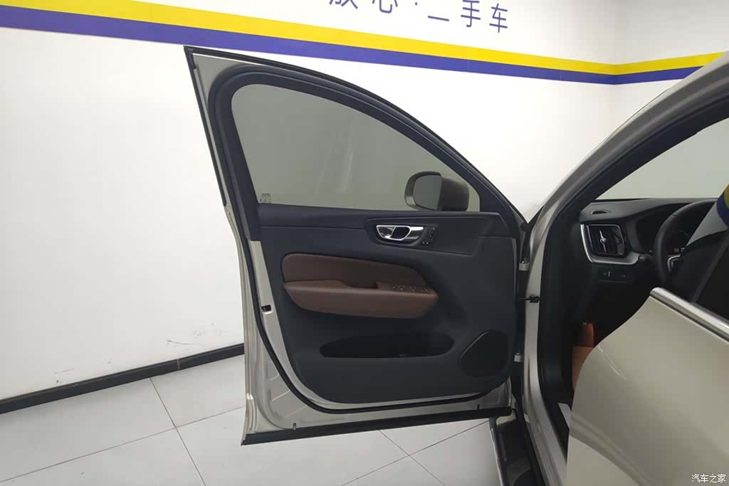Volvo XC60, 2021 7