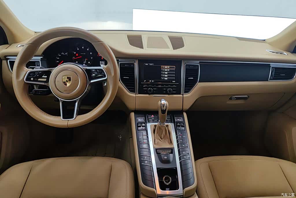 Porsche Macan, 2016 12