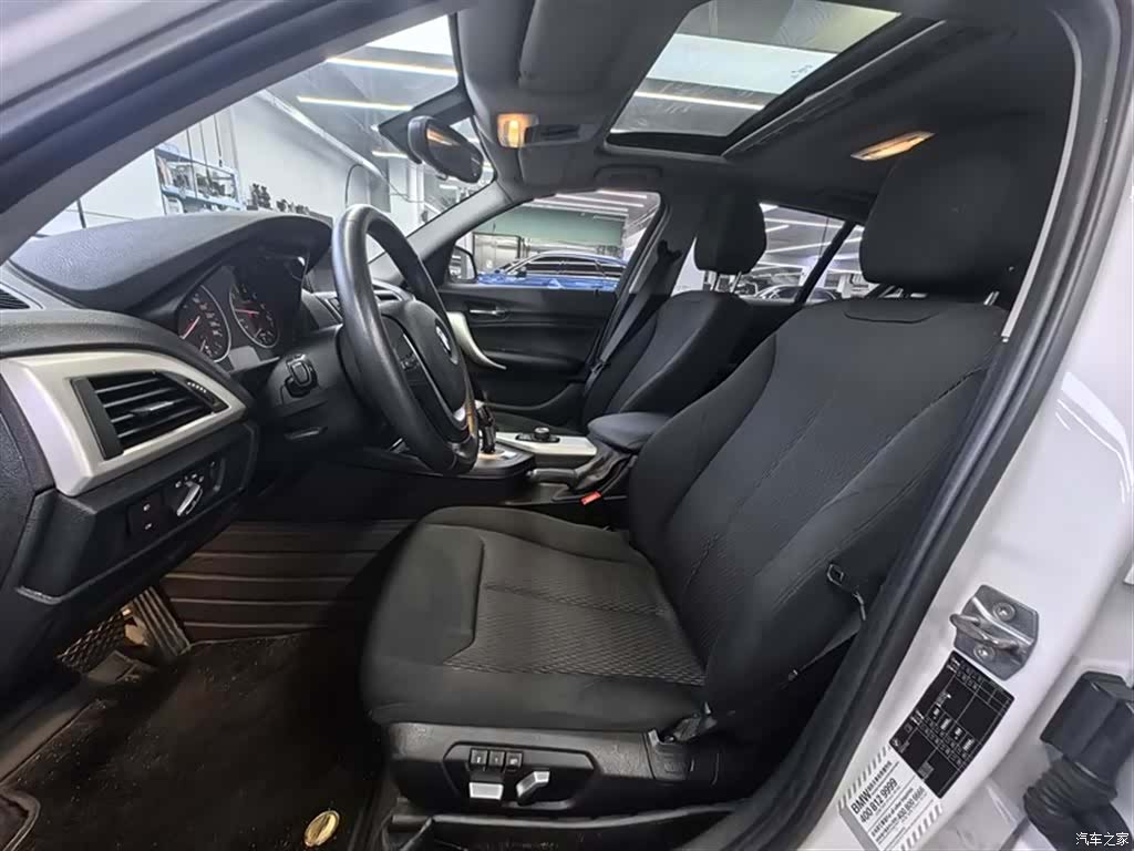 BMW 1 Series, 2016 11