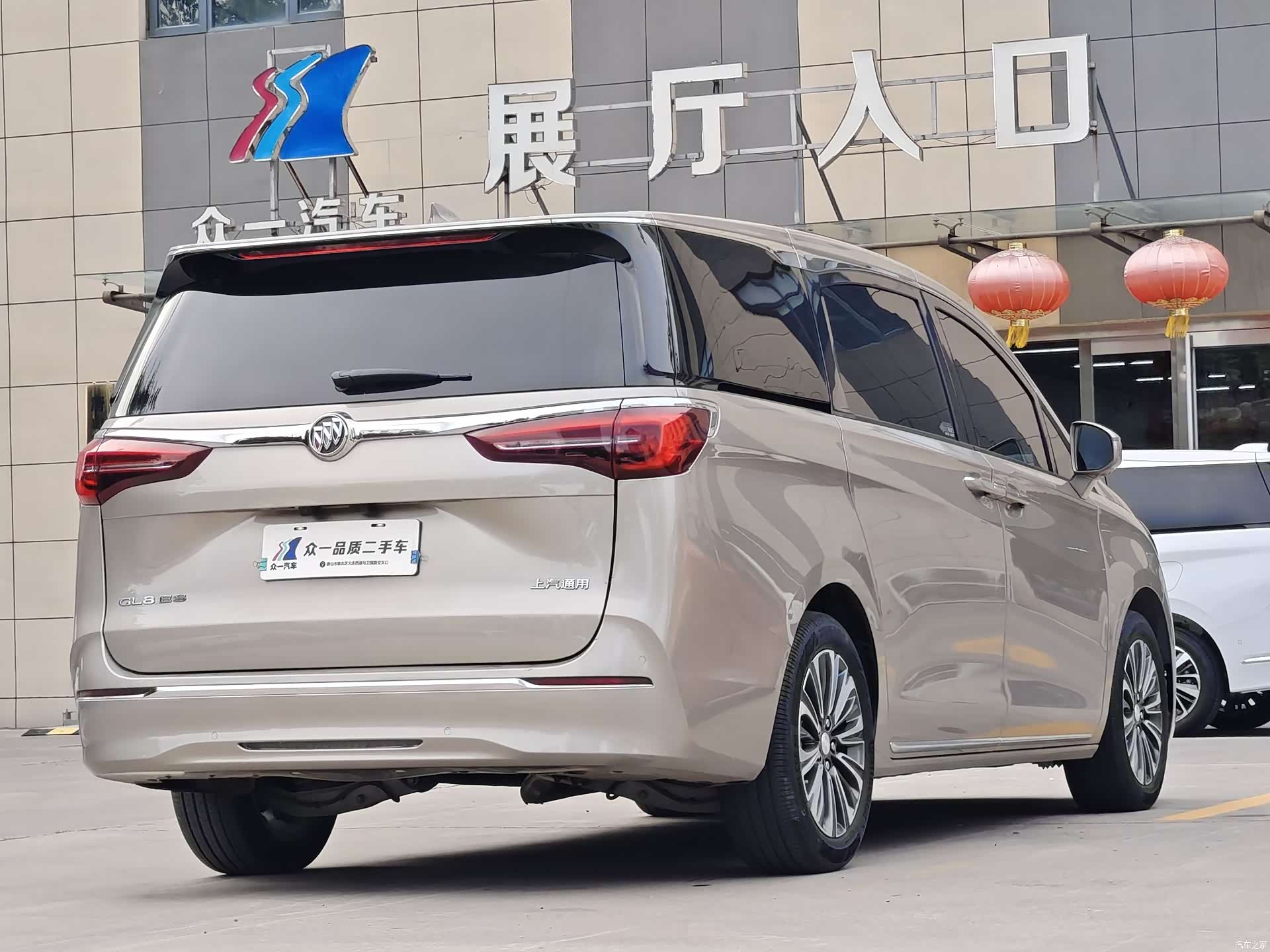 Buick GL8, 2024 7