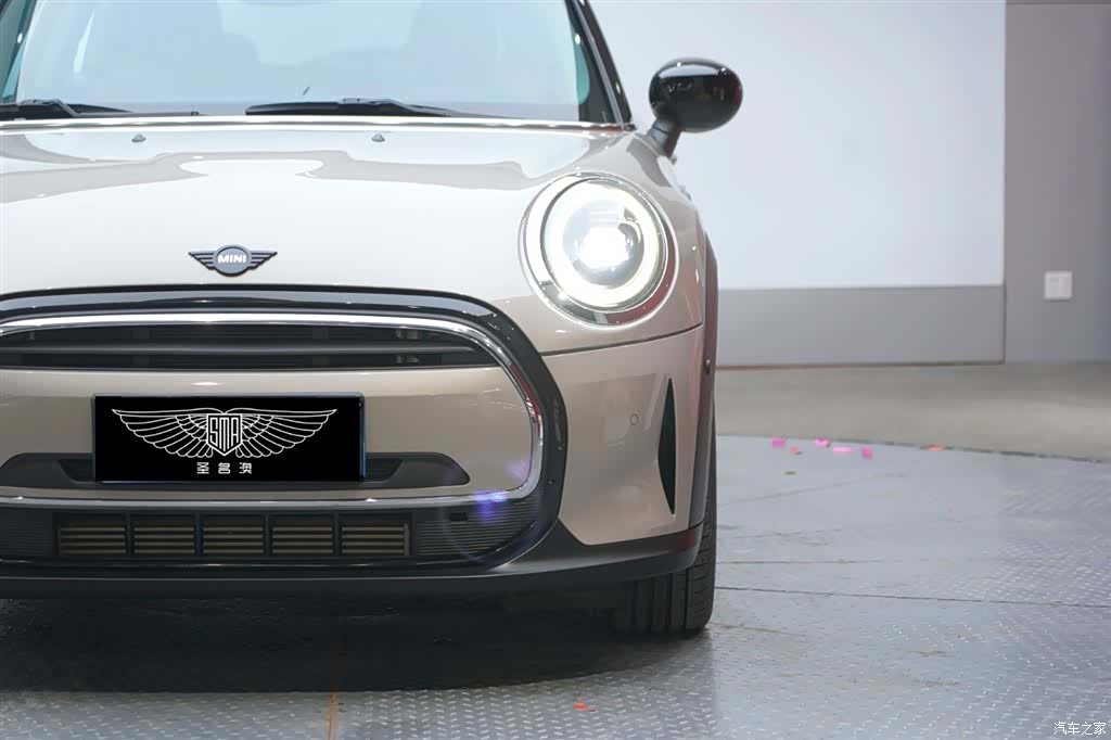 Mini Cooper, 2022 3