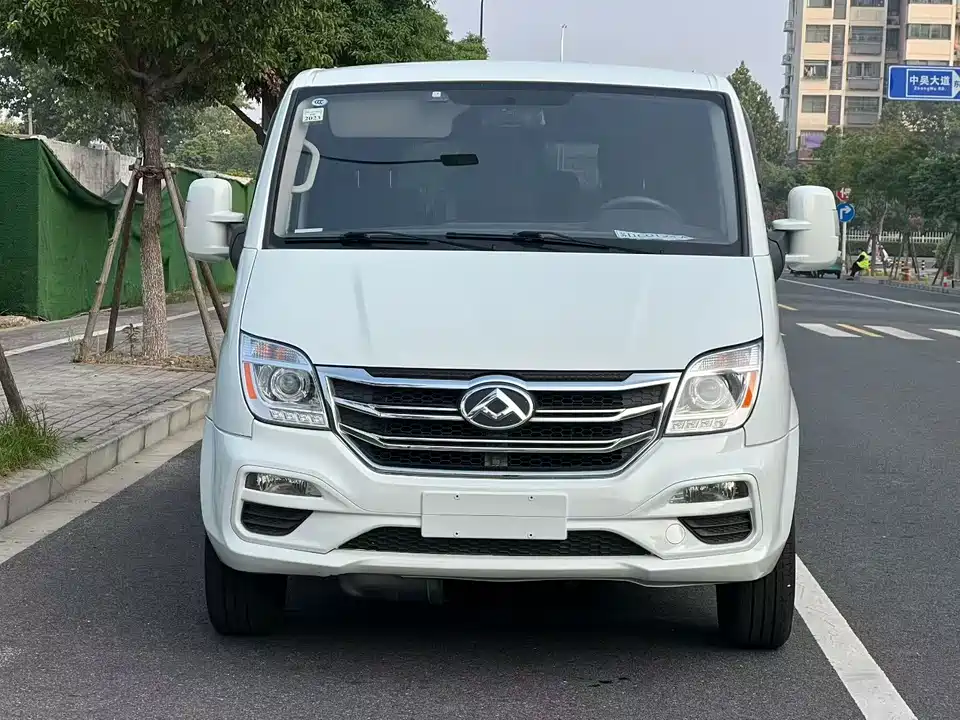 MAXUS Xintu V80