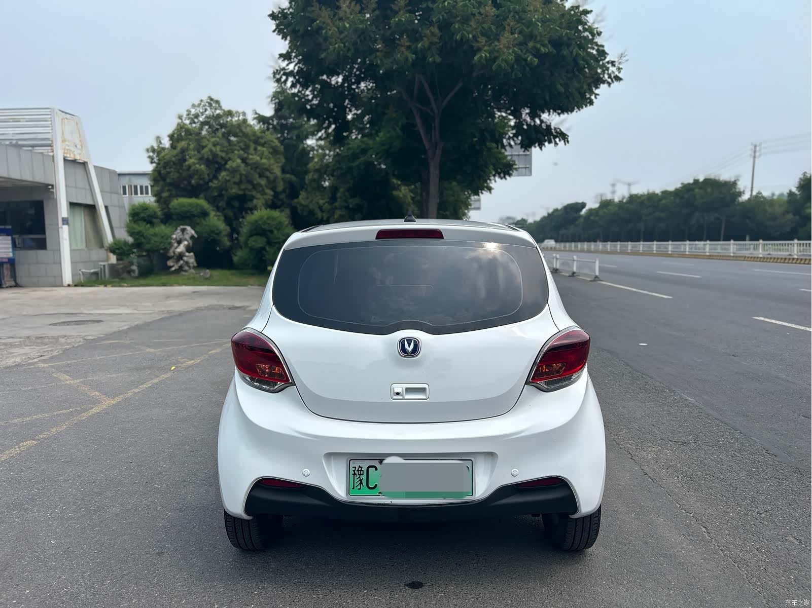 Changan E-Star, 2023 4