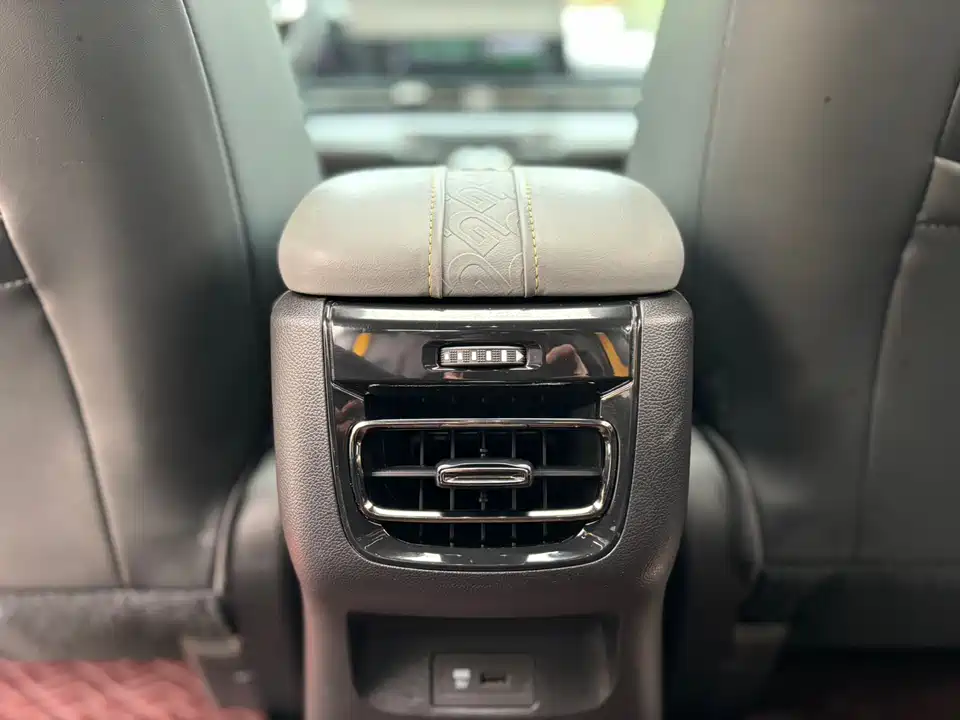 Trumpchi Shadow Leopard