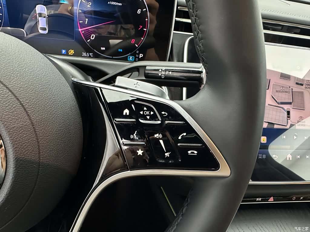 Mercedes-Benz E-Class, 2025 24