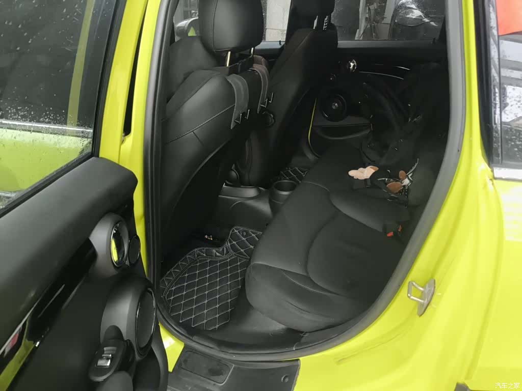 Mini Cooper, 2024 13