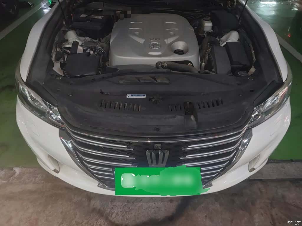 Toyota Crown, 2015 17