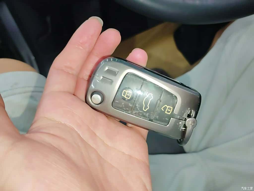 Audi Q3, 2018 9