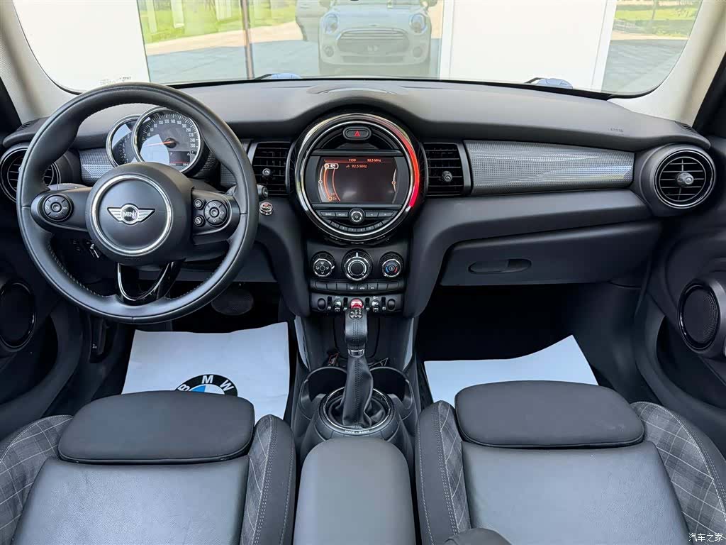 Mini Cooper, 2015 9