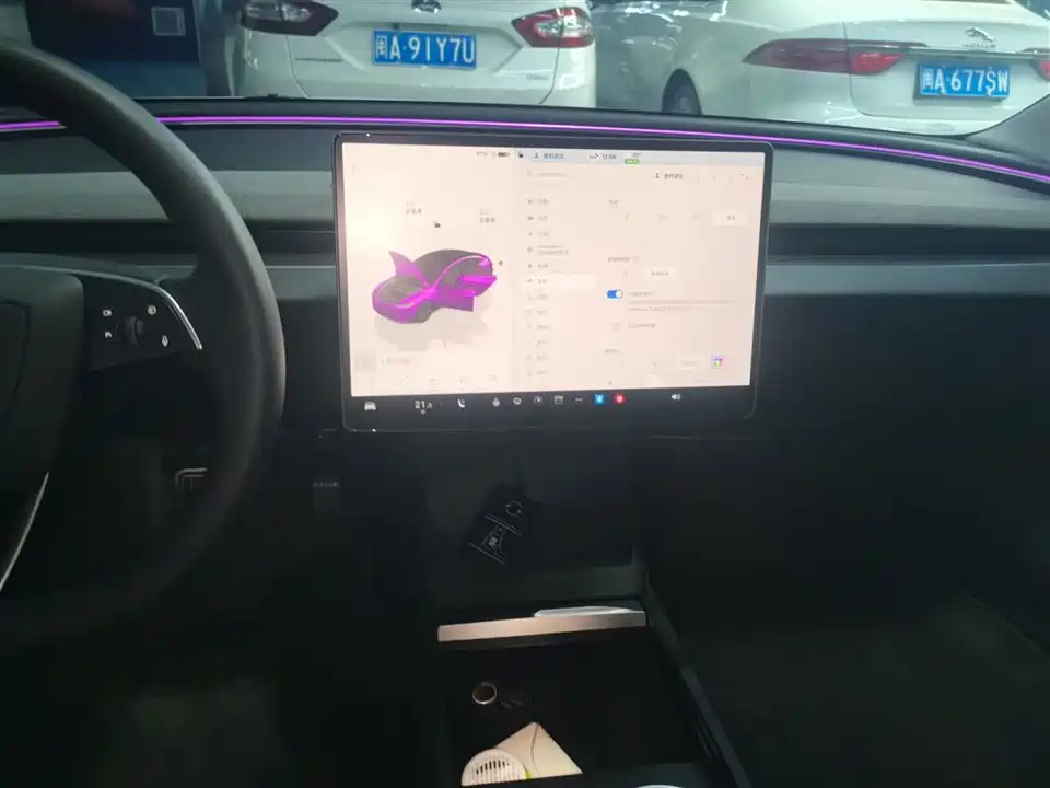 Tesla Model 3 Tesla Model 3