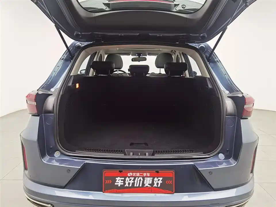 Exeed Chasing the wind