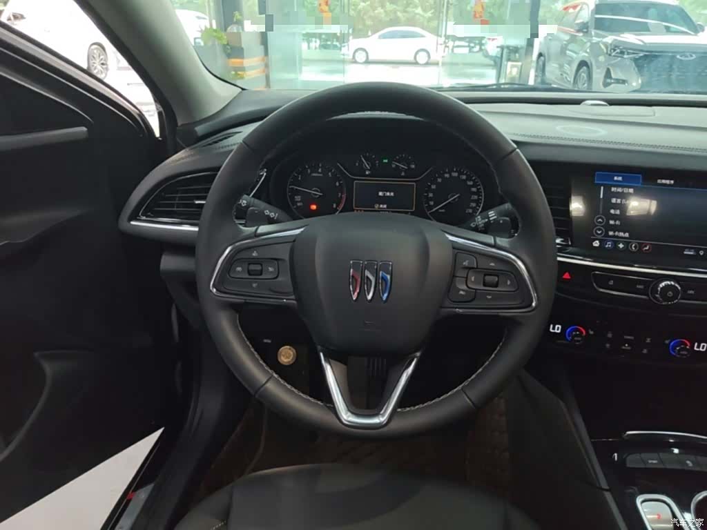 Buick Regal, 2025 11