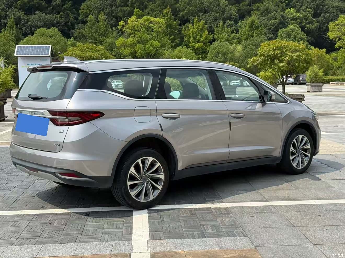 Geely Jiaji, 2019 4