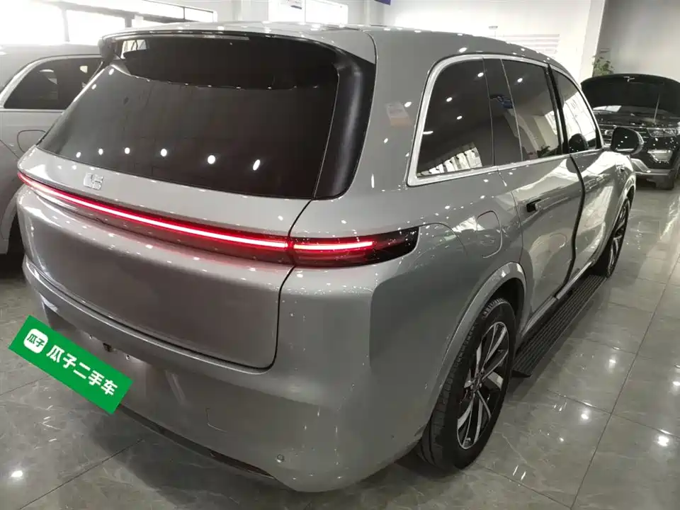 Li Auto Ideal L8
