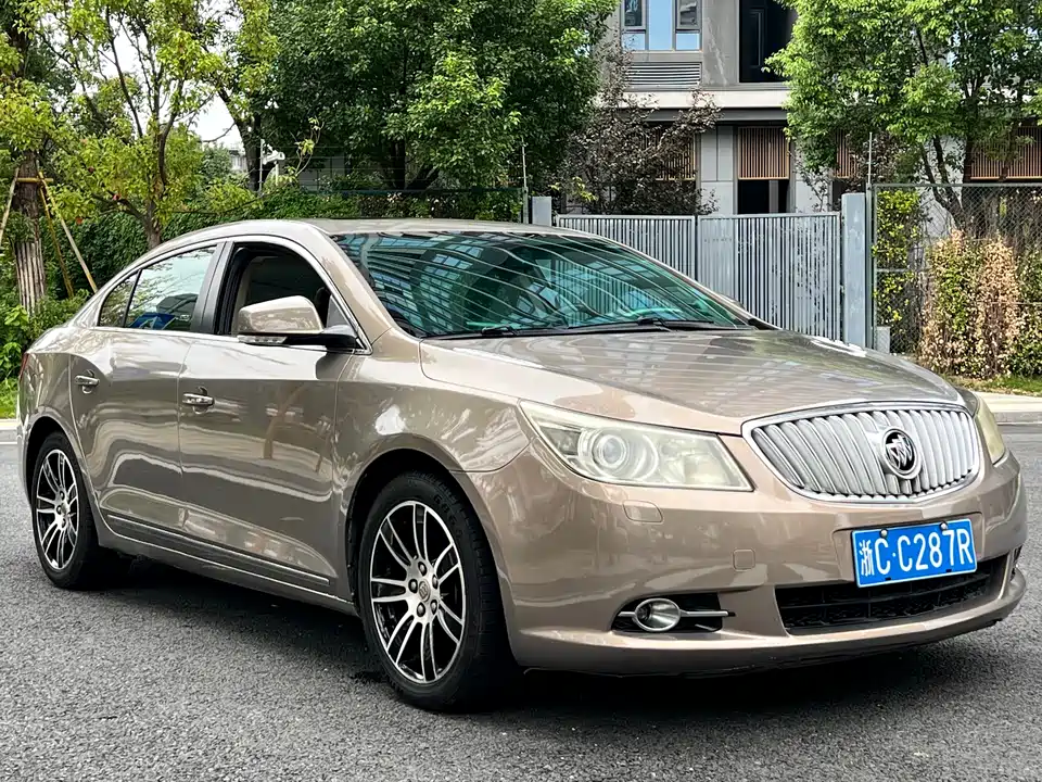 Buick Lacrosse