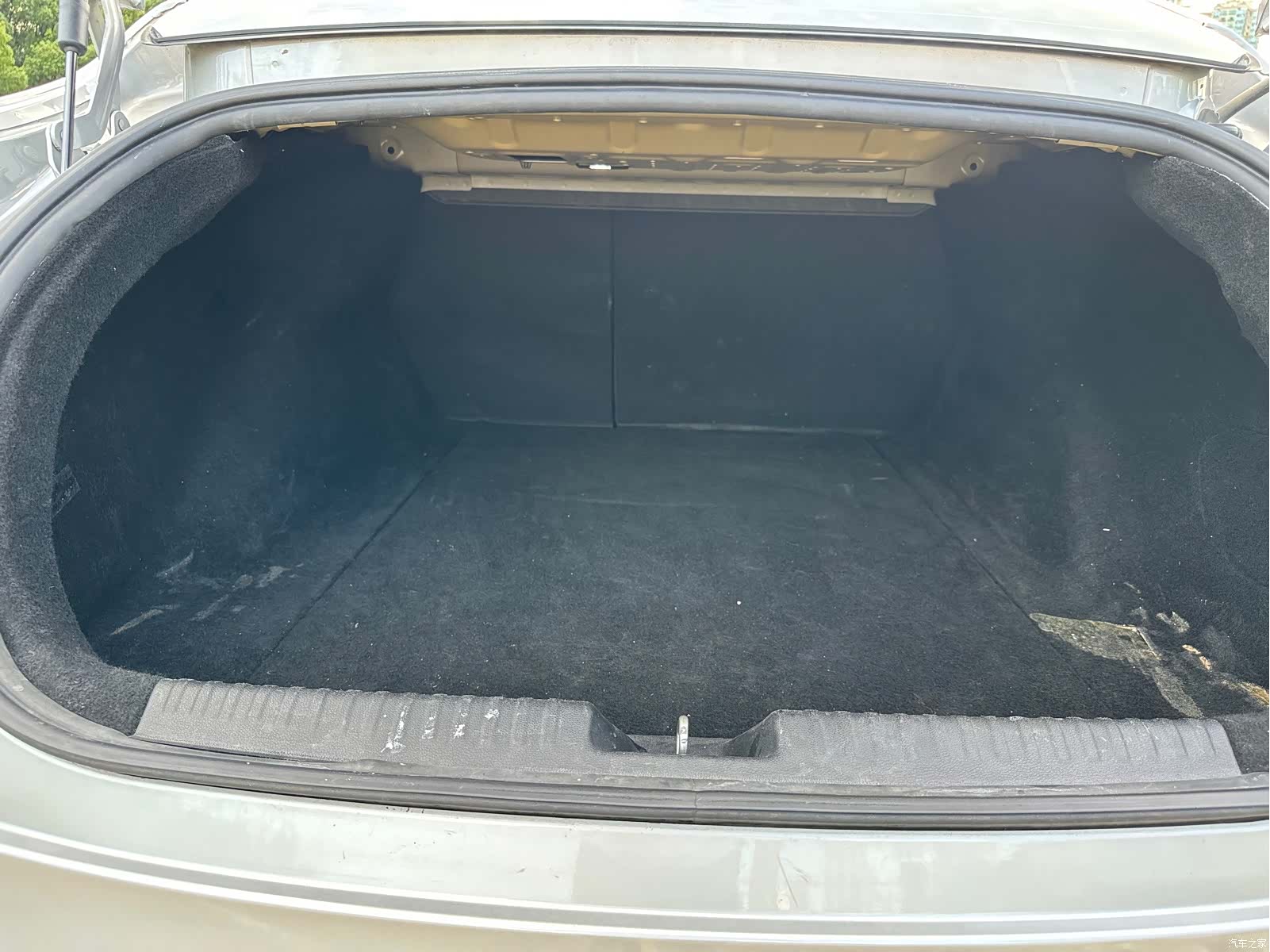 Xpeng P7, 2022 16