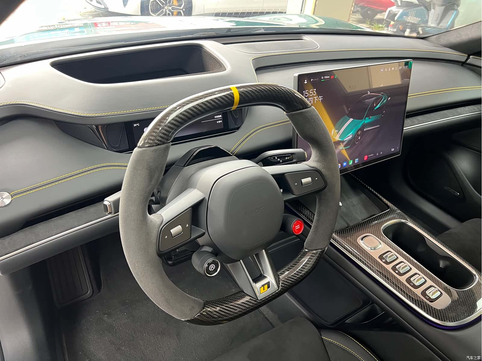Xiaomi SU7, 2025 8