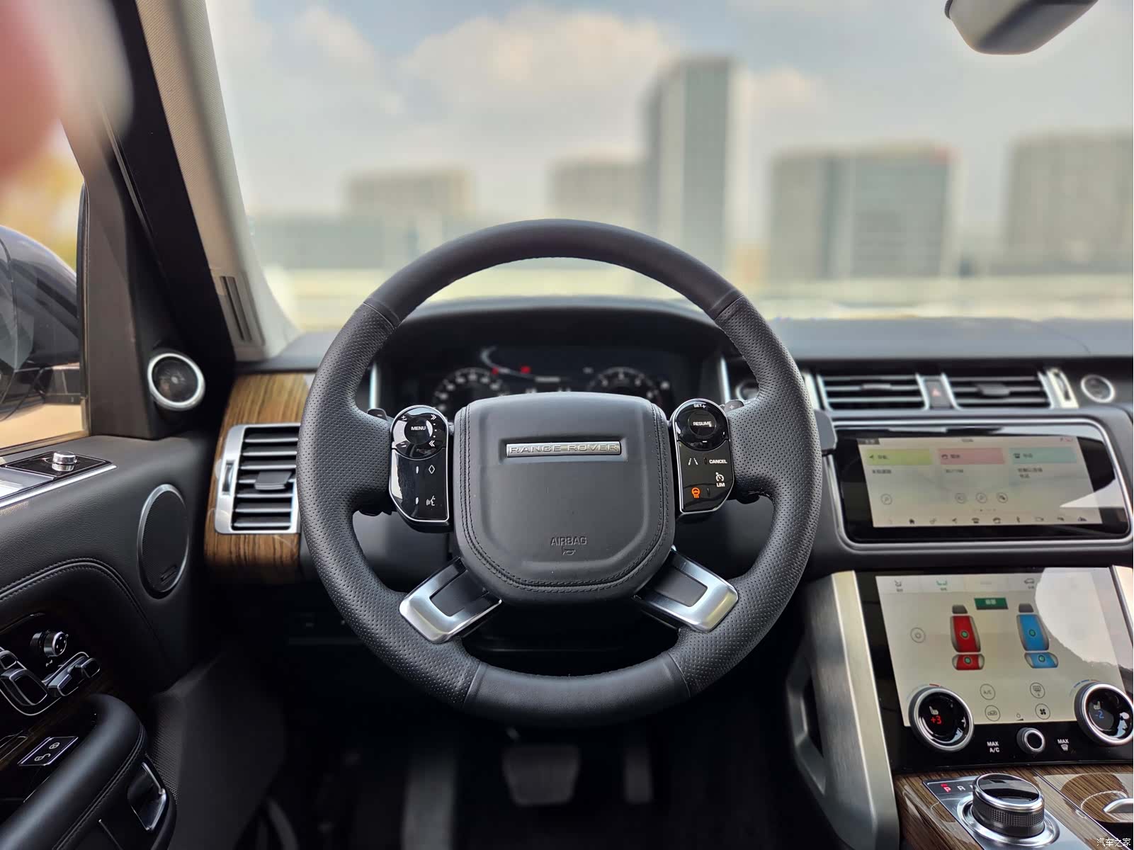 Land Rover Range Rover, 2019 10