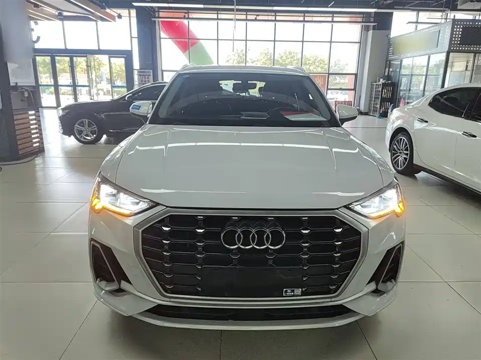 Audi Q3 Audi Q3