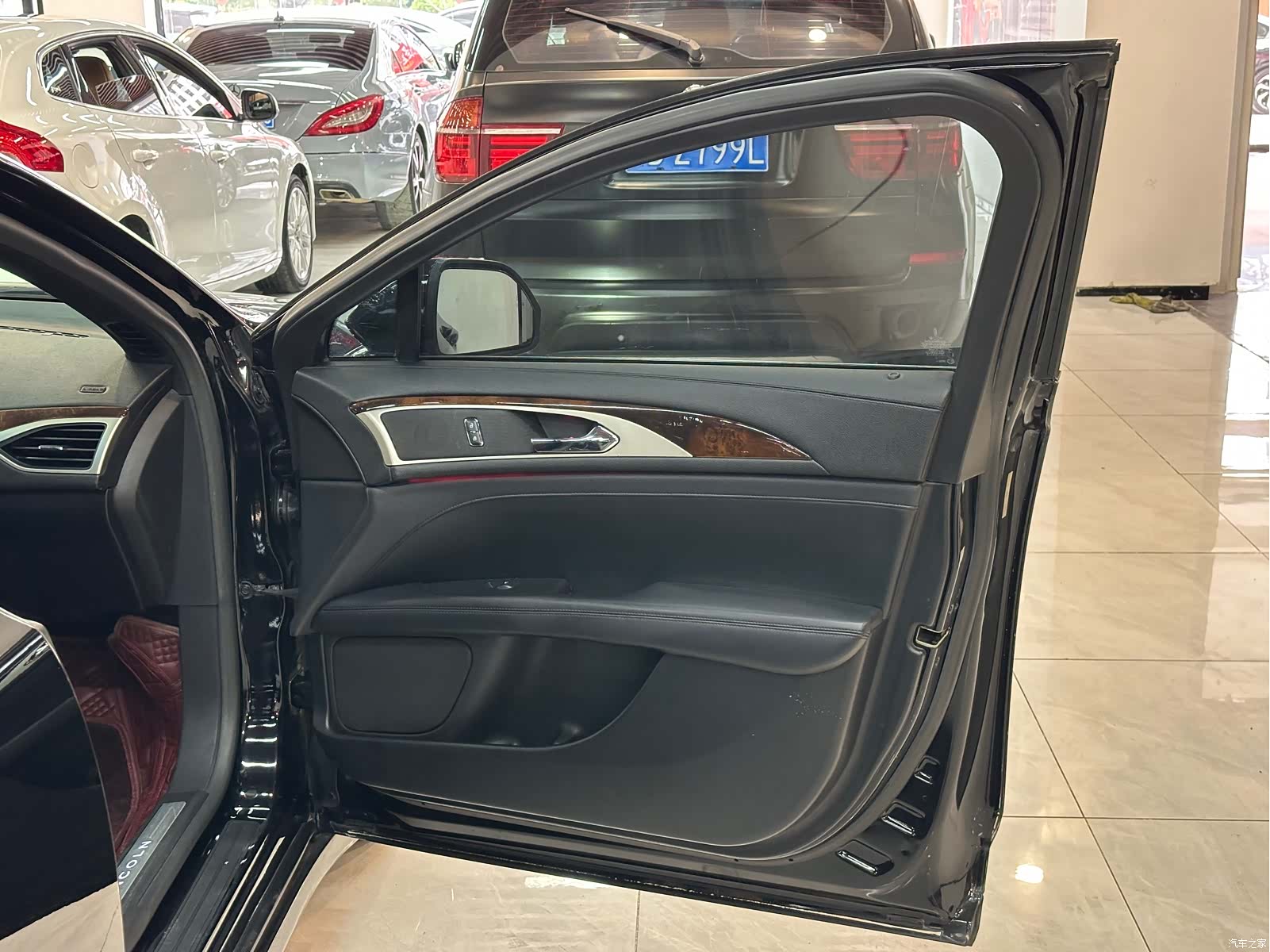 Lincoln MKZ, 2017 14