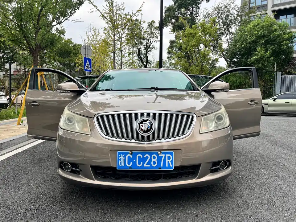 Buick Lacrosse