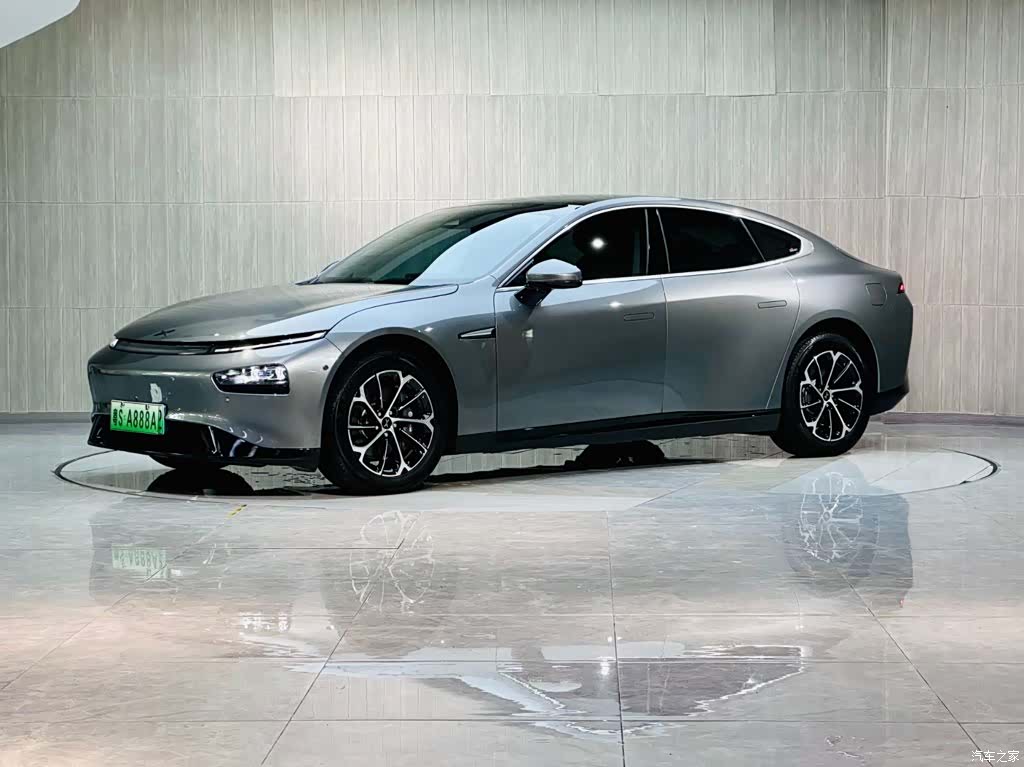 Xpeng P7, 2021 1