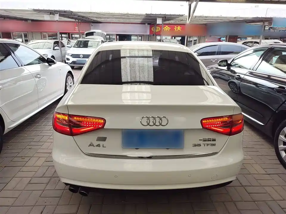 Audi A4L