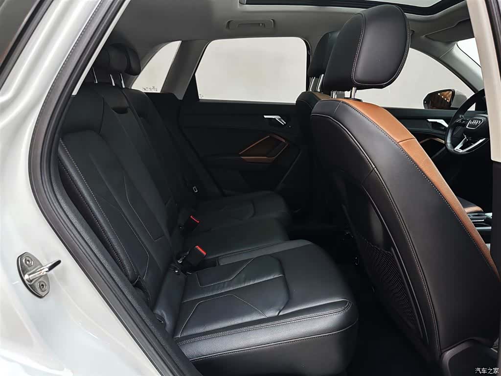 Audi Q3, 2022 23