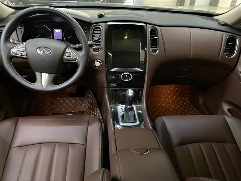 Infiniti QX50