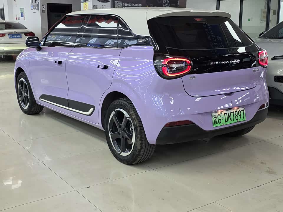 Dongfeng Nammi Nano 01