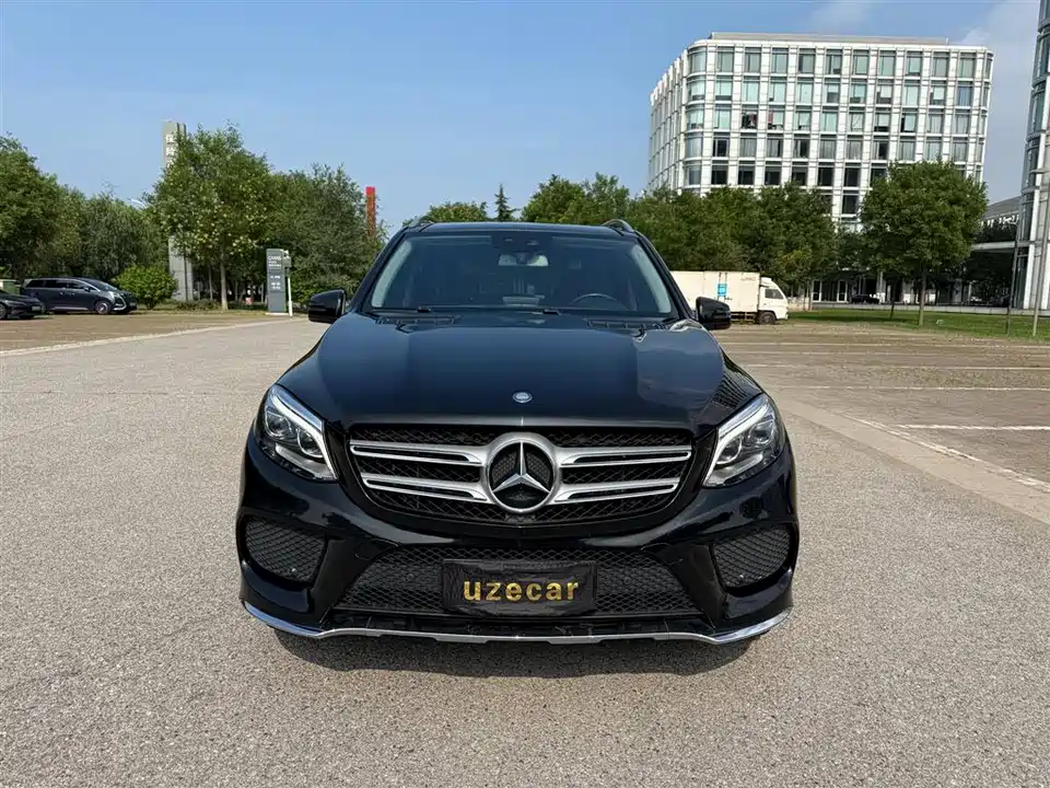 Mercedes-Benz GLE Mercedes-Benz GLE