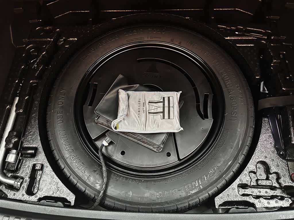 Audi Q3, 2022 22